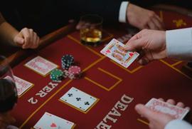 xì dách trực tuyến Kubet